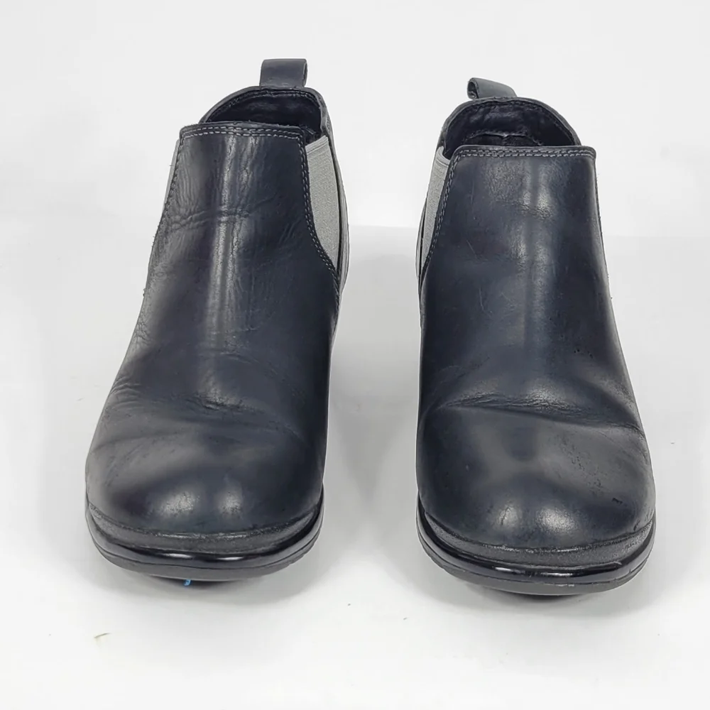 Keen Women's Black Ankle Boots #790 Size 8